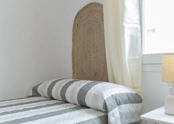 Apartamento Perez Zara 6 *